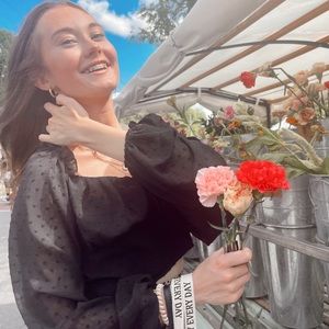 Meet your Posher, Hunter